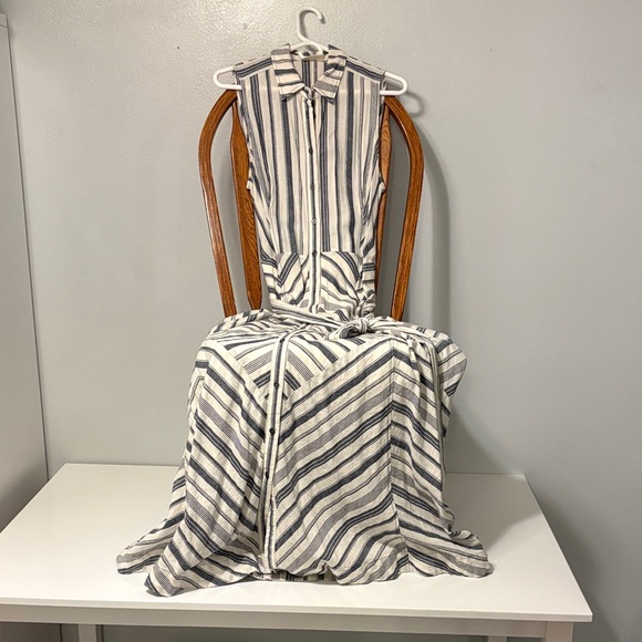 Anthropologie Maeve Blue and White Striped Maxi Dress - Picture 4 of 4